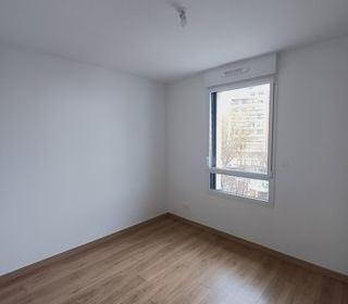  Appartement � louer 4 pi�ces 75 m�