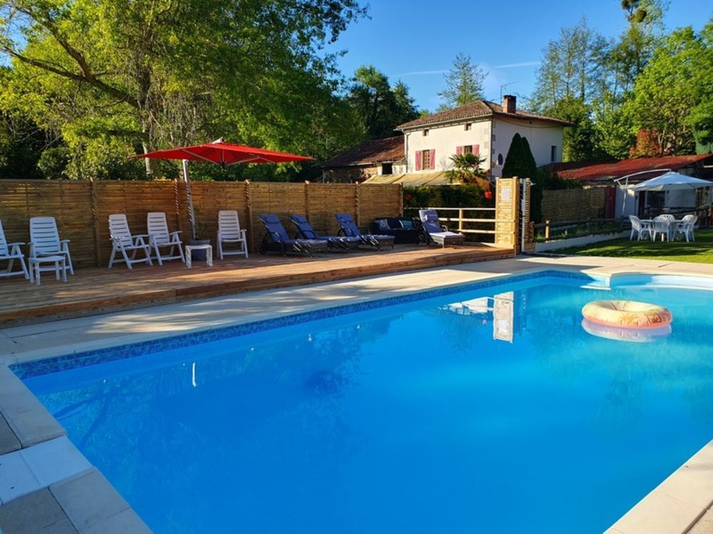 � vendre  Maison Confolens (16500)