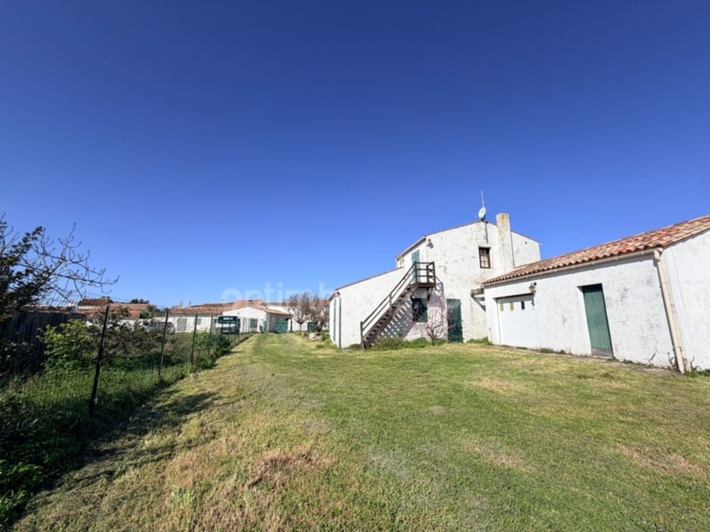 � vendre  Maison Le Bois-Plage-en-R� (17580)