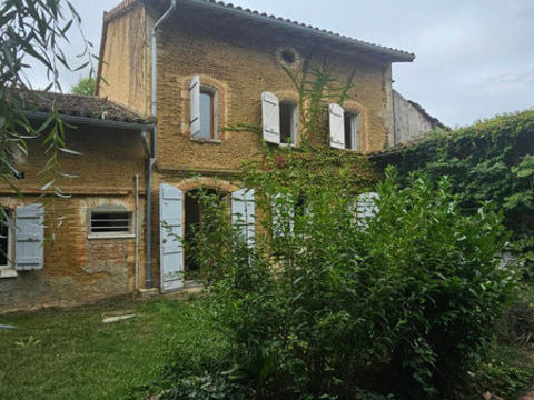   GAURE Maison - 8 pi�ce(s) - 255 m�