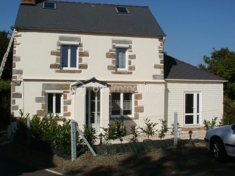   Proche de VILLEDIEU LES POELES et A84, maison de standing avec piscine Maison - 5 pice(s) - 140 m