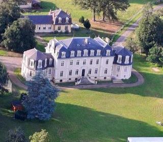  Propri�t�/ch�teau � vendre 15 + pi�ces 1389 m�