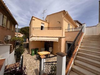  Immeuble � vendre 7 pi�ces 150 m�