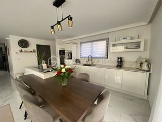  Villa � vendre 5 pi�ces 130 m�