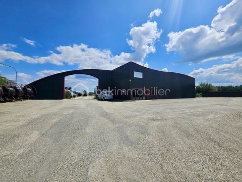 B&acirc;timent artisanal / industriel / commercial � LA R&Eacute;OLE (sortie imm&eacute;diate de l'A62) 260000 33124 Aillas