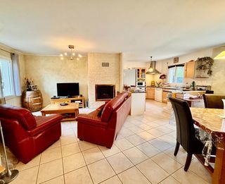  Maison � vendre 6 pi�ces 144 m�