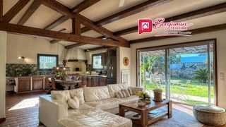  Villa � vendre 6 pi�ces 145 m�