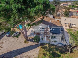  Villa � vendre 6 pi�ces 210 m�