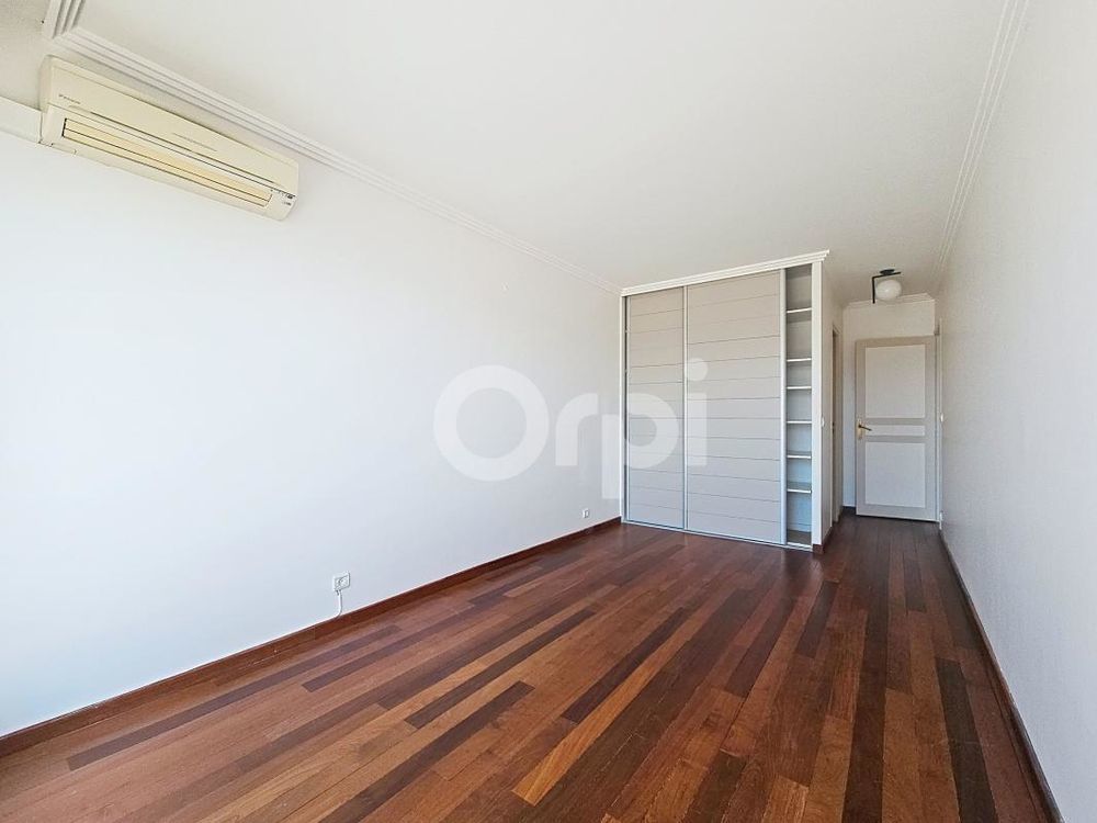 � vendre  Appartement Juan Les Pins (06160)