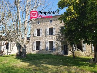  Maison � vendre 15 + pi�ces 520 m�