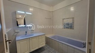  Appartement � vendre 3 pi�ces 63 m�