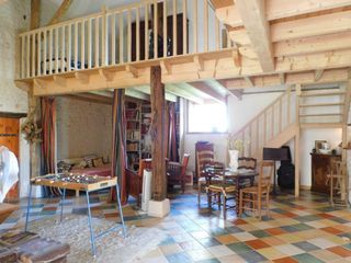  Maison � vendre 5 pi�ces 210 m�