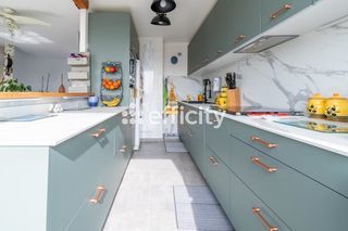  Appartement � vendre 5 pi�ces 102 m�