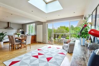  Maison � vendre 7 pi�ces 200 m�