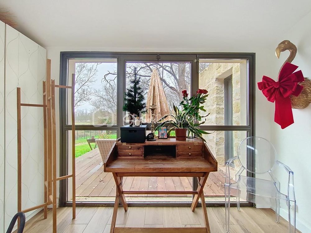 � vendre  Propri�t�/ch�teau Le Cailar (30740)