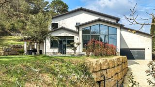  Villa � vendre 8 pi�ces 198 m�