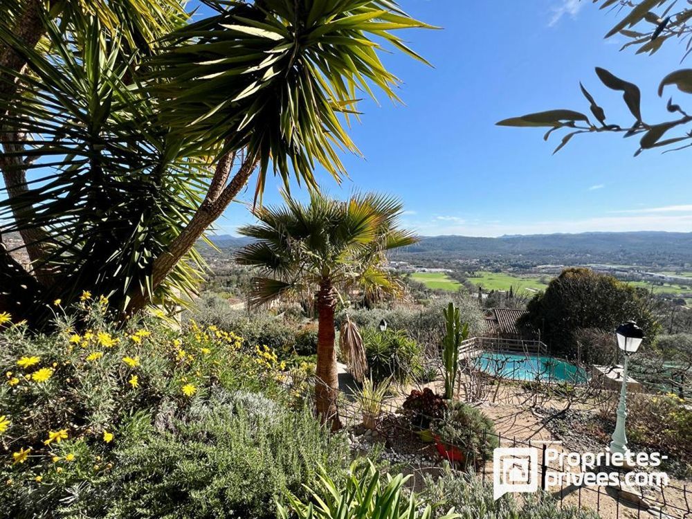 � vendre  Maison Montauroux (83440)