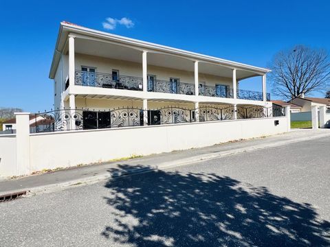   Maison Maison - 7 pi�ce(s) - 170 m�