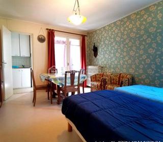  Immeuble � vendre 13 pi�ces 330 m�