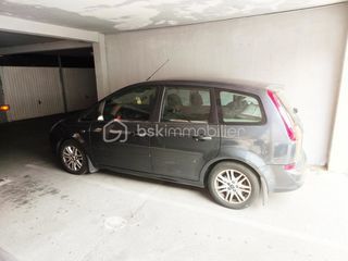  Parking / Garage � vendre 