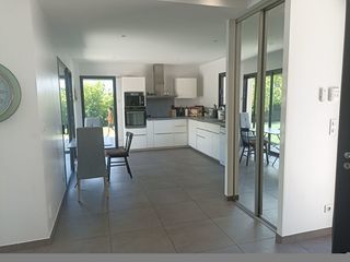  Maison � louer 6 pi�ces 166 m�