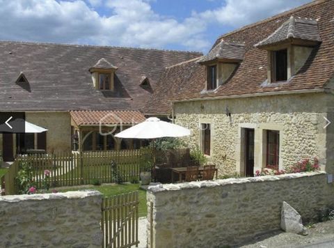   MAISON P�RIGOURDINE EN PIERRE AVEC PISCINE ET MAISON D'AMIS SUR DEUX HECTARES Maison - 10 pi�ce(s) - 203 m�