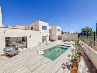  Maison � vendre 8 pi�ces 346 m�