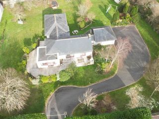  Propri�t�/ch�teau � vendre 7 pi�ces 200 m�