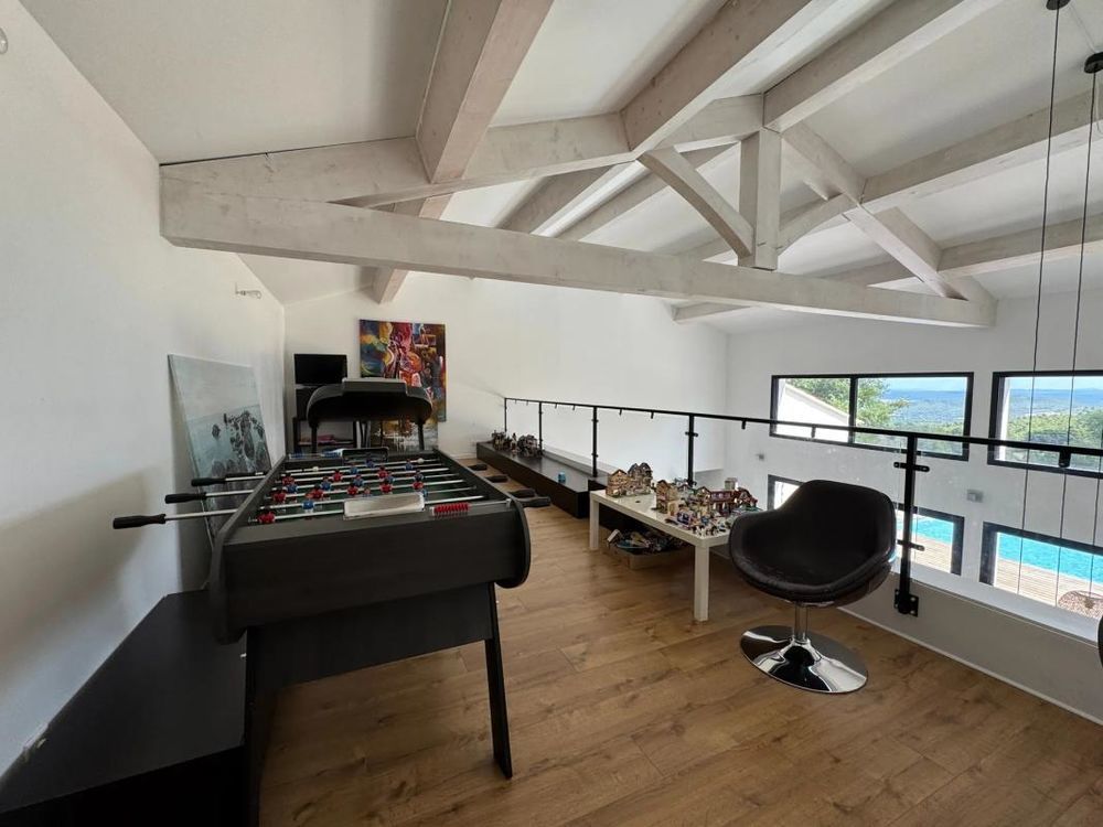 � vendre  Maison Montfuron (04110)