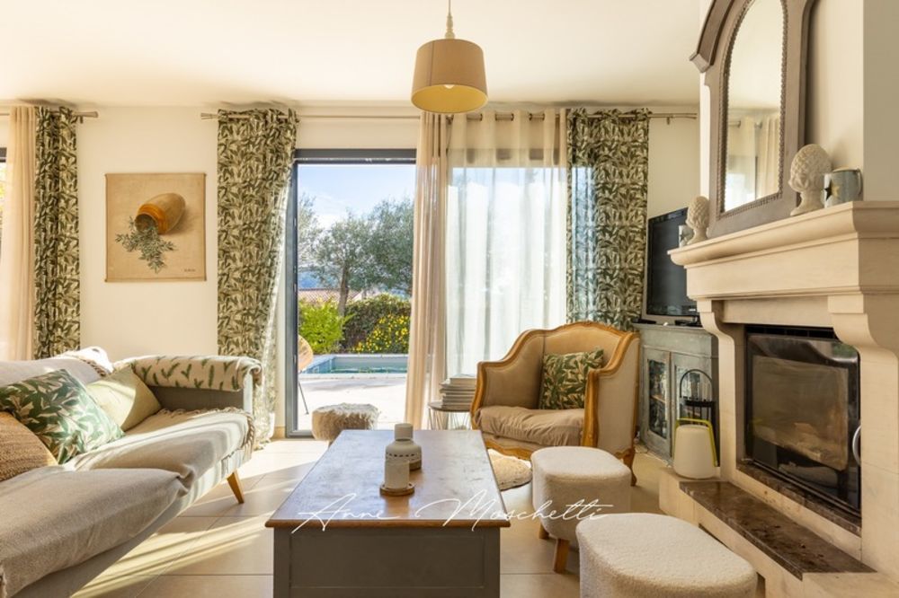 � vendre  Maison Ceyreste (13600)