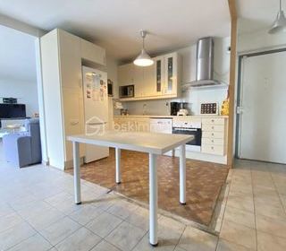  Appartement � vendre 5 pi�ces 92 m�