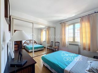  Villa � vendre 5 pi�ces 191 m�