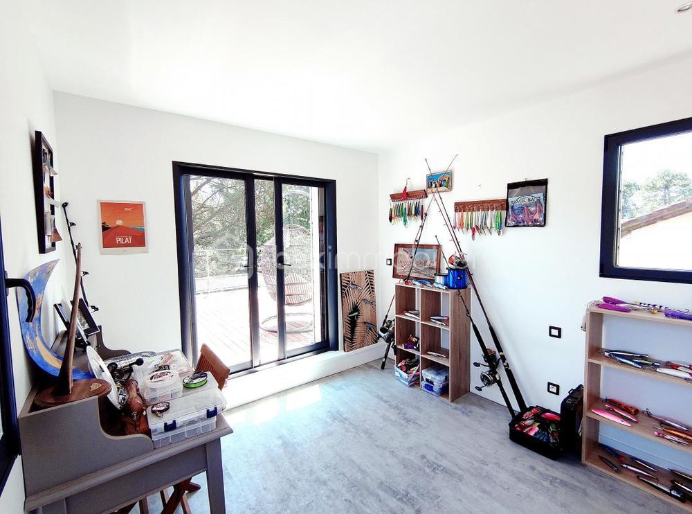 � vendre  Villa Gujan-Mestras (33470)