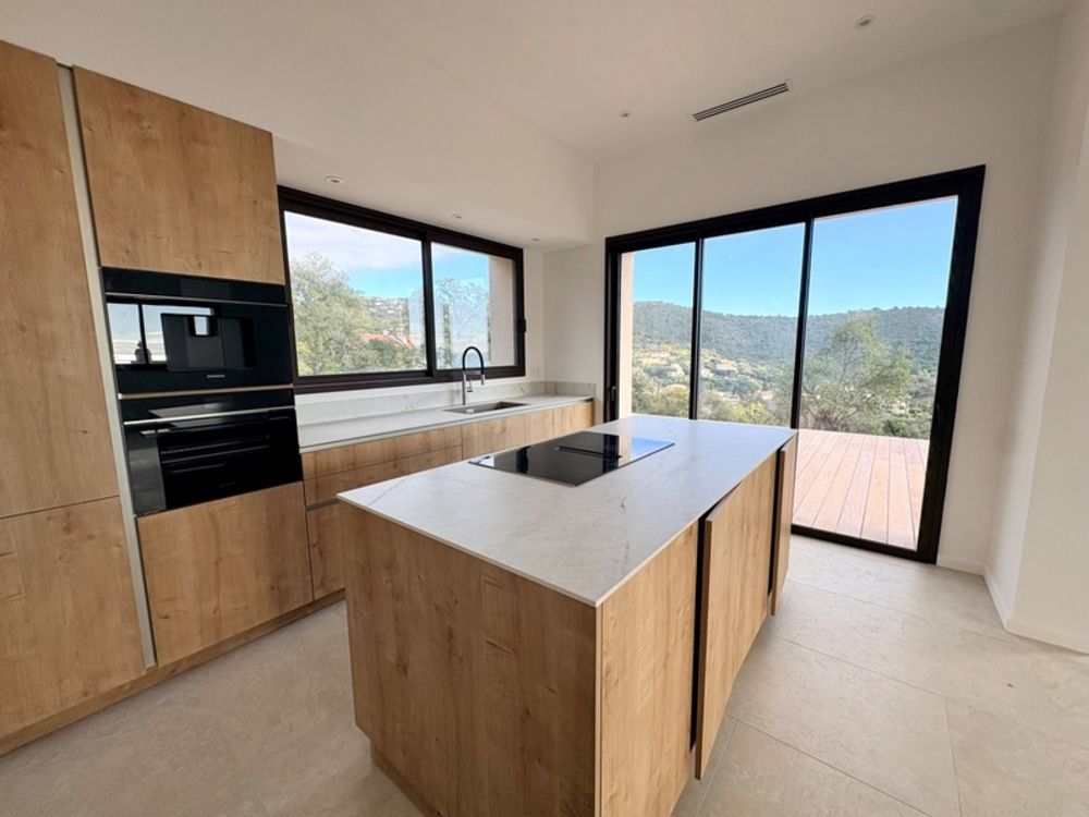 � vendre  Maison Les Issambres (83380)