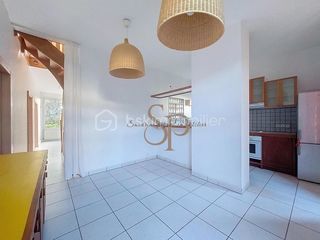  Maison � vendre 8 pi�ces 190 m�