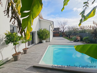  Propri�t�/ch�teau � vendre 9 pi�ces 441 m�