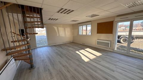 Local/bureau &agrave; vendre DAMBENOIS (25) 212000 25600 Dambenois