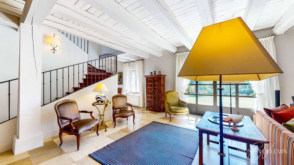 � vendre  Propri�t�/ch�teau Carcassonne (11000)