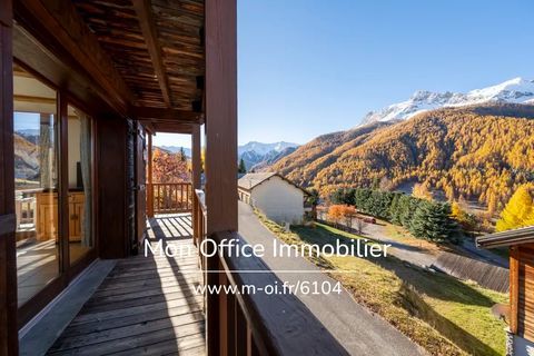   R�f�rence : 6104-CLG. - Chalet 8 couchages de 144m� � Molines-en-Queyras Chalet - 8 pi�ce(s) - 144 m�