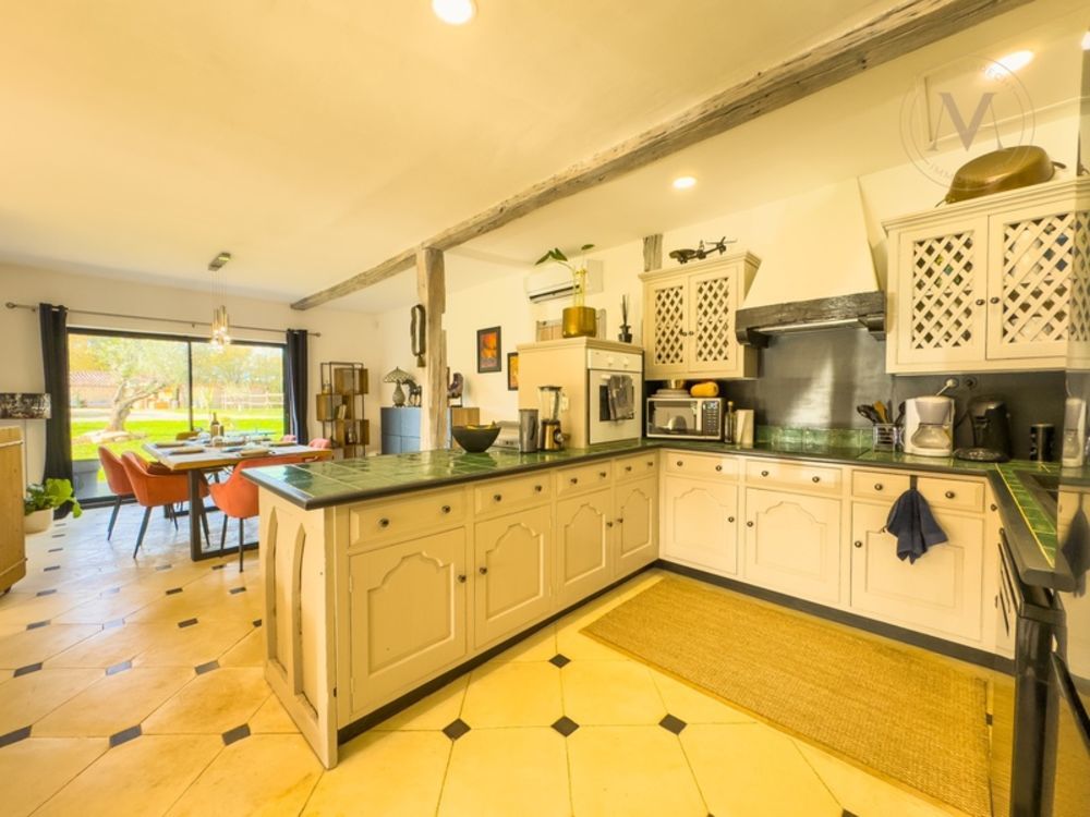 � vendre  Propri�t�/ch�teau Th�zac (47370)