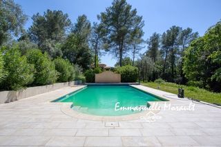  Villa � vendre 7 pi�ces 210 m�