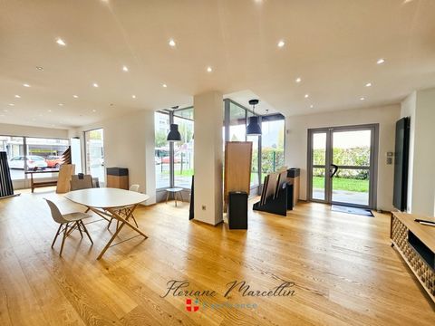 Local/bureau &agrave; vendre CLUSES (74) 256800 74300 Cluses