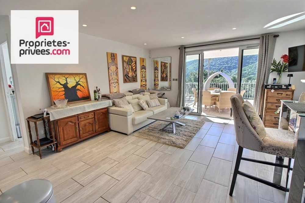 � vendre  Villa La Croix-Valmer (83420)