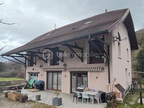   Maison de 145m� dans le hameau de La Balme Maison - 5 pi�ce(s) - 145 m�