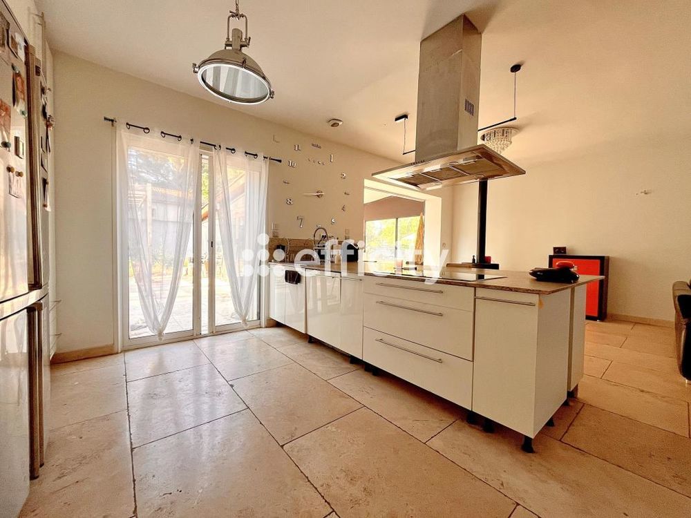 � vendre  Maison Allauch (13190)