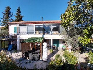  Maison � vendre 7 pi�ces 180 m�