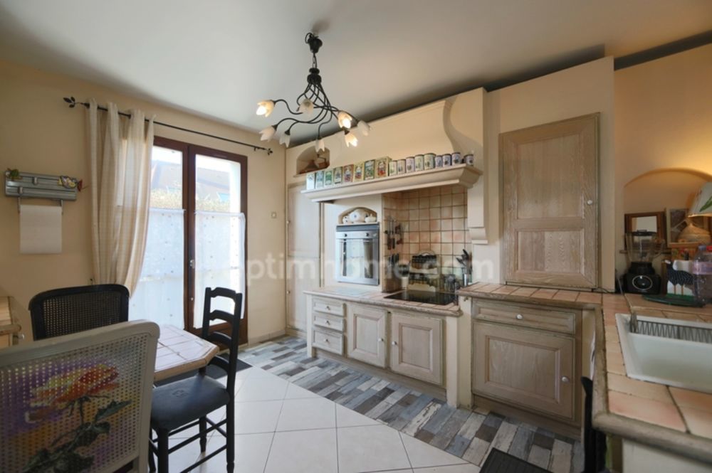 � vendre  Maison M�ry-sur-Oise (95540)