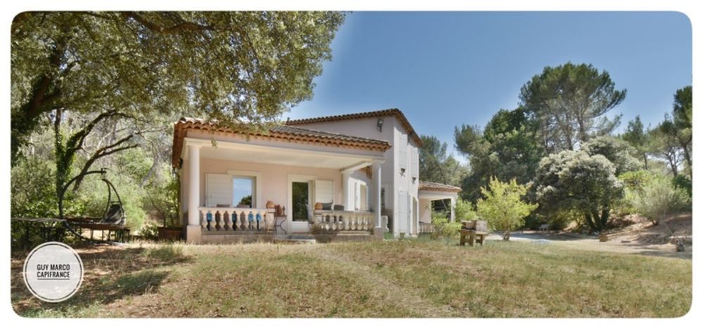 � vendre  Villa Le Tholonet (13100)