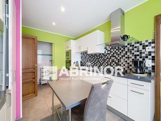  Appartement � vendre 4 pi�ces 131 m�