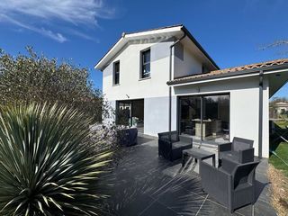  Maison � vendre 8 pi�ces 174 m�